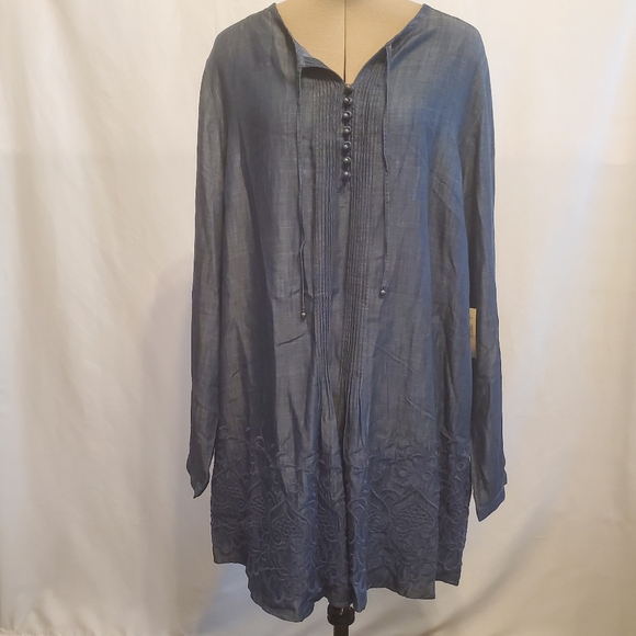 Coldwater Creek Denim Blue Embroidered Tunic Top Long Sleeve L ✨ NWT - Picture 1 of 13